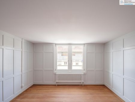 Charmante 3.5-Zimmer-Wohnung an zentraler Lage - Foto 2