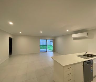 Spacious Family Home in Collingwood Park - Photo 5