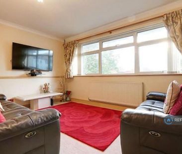 2 bedroom maisonette to rent - Photo 4