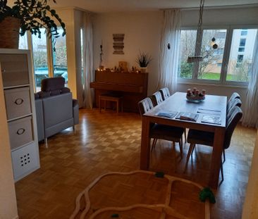 Geräumige 5.5 Zimmerwohnung in Wünnewil - Photo 3