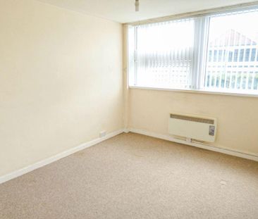 Grenada Drive, Whitley Lodge, Whitley Bay, Tyne and Wear, NE26 1HW - Photo 4