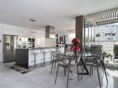 madrid, Community of Madrid 28006 - Photo 4