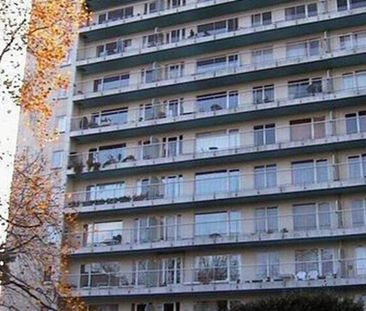 Appartement te huur in Watermaal-Bosvoorde voor € 1.250 met 2 slaap... - Photo 4