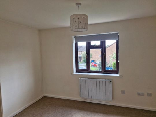 Manor Court Drive, Handsacre, Rugeley - Photo 1