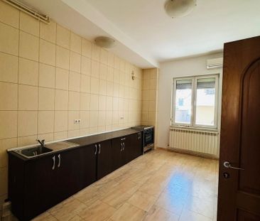 VILA INDIVIDUALA COTROCENI/10 CAMERE/S+P+2/PARCARE/BUSINESS - Fotografie 4
