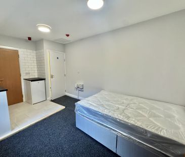 Rosary Road, Norwich - Photo 2