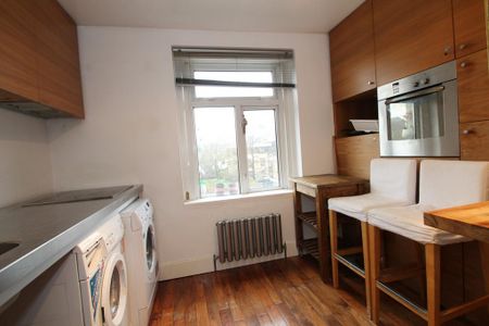 2 bedroom flat to rent - Photo 5