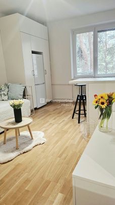 KOMPLETNE ZARIADENÁ A ZREKONŠTRUOVANÁ GARSÓNKA NA OBEŽNEJ UL - Photo 1