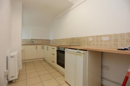 Studio to rent - Photo 4