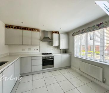 3 bedroom detached house to rent - Photo 5