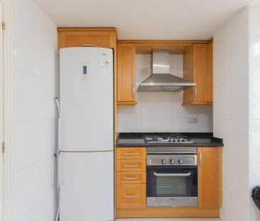 Bright room in Valencia - Photo 3