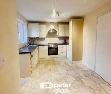 Angel Way, North Cornelly, Bridgend, CF33 - Photo 6