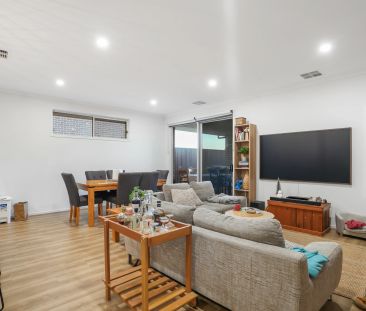Modern Family Living in Springwood Estate - Photo 2