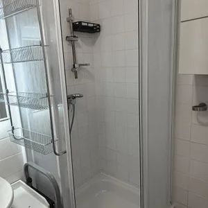 Ab 01.12.: Hell möblierte 1-Zimmer-Gemeindewohnung mit Balkon in Top-Lage (1210 Wien) - Direktvergabe - Foto 2