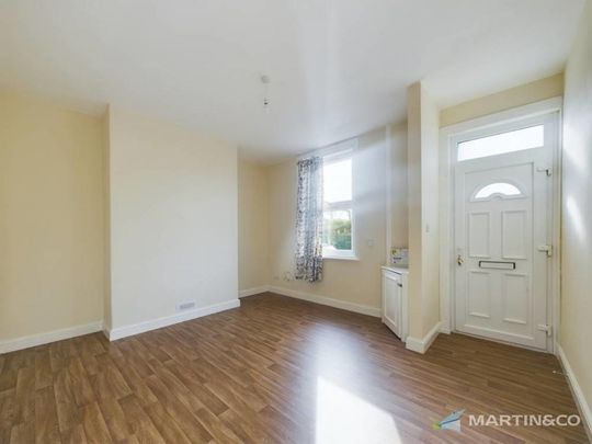 2 bedroom terraced house to rent - Photo 1