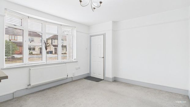 3 bedroom semi-detached house to rent - Photo 1