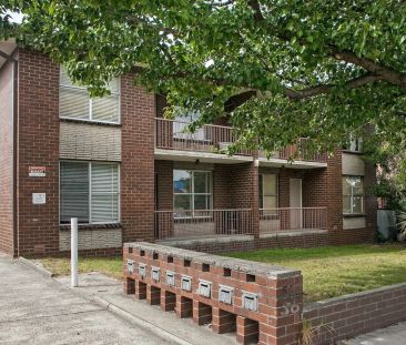 Two Bedroom Apartment - Photo 1