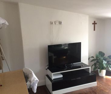 Location Appartement 2 pièces 24m² CLERMONT FERRAND 63000 - Photo 3