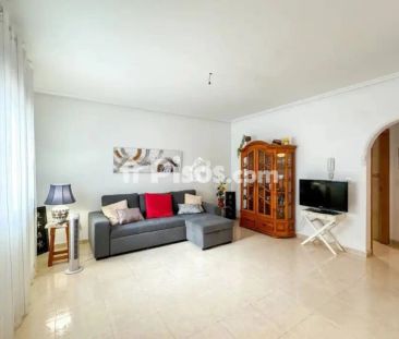 Chalet en alquiler en San Miguel de Salinas - Photo 1