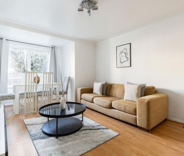 2 bedroom ground floor flat to rent - Photo 5