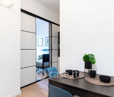 Trilocale in Affitto in Via Ruggero Leoncavallo 17 a Milano - Photo 1