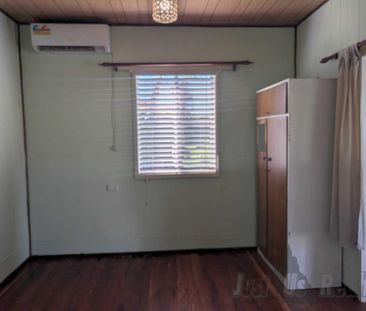 Affordable Seaside Cottage – One Block from the Waterfront - Photo 3