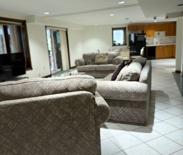 For Lease - 90 Stephanie Boulevard, Vaughan, Ontario - Photo 1