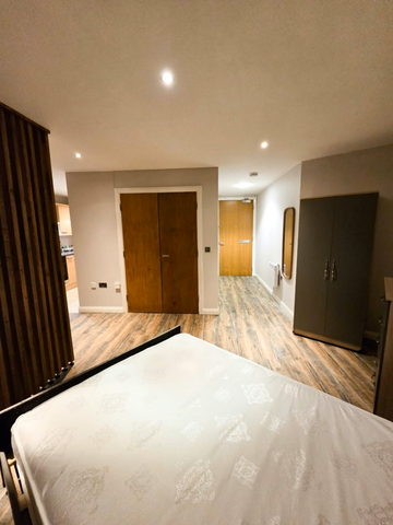 Studio to rent - Photo 5