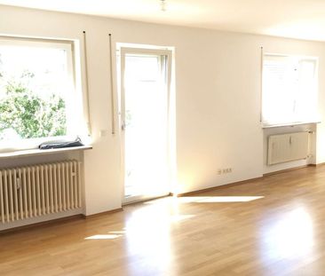 SEEBAUER | helle 3 Zimmer ETW in Allach | EBK und Südbalkon - Photo 1