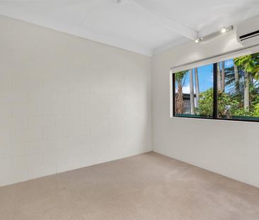 CHARMING TWO BEDROOM TOWNHOUSE ON CITY FRINGE - Photo 3