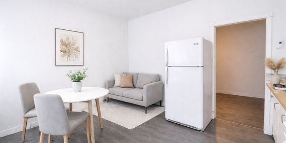 2 1/2 Rez-de-chaussée - Semi Meublé - Photo 3