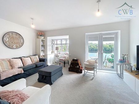 4 bedroom semi-detached house to rent - Photo 2