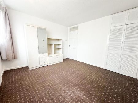 2 bedroom maisonette to rent - Photo 4