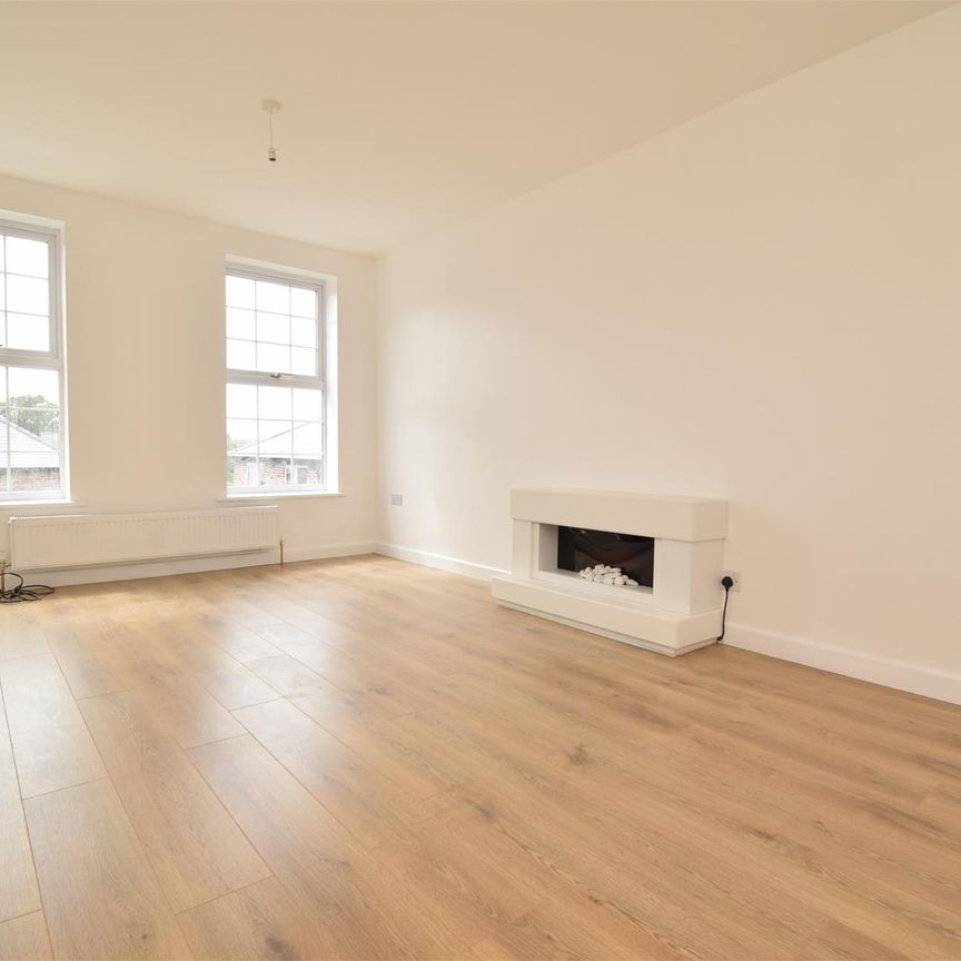 Wentworth Street, Wakefield - Photo 1