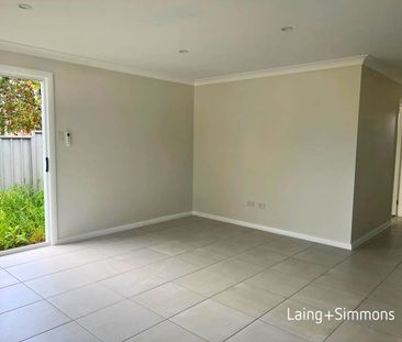 Practical granny flat close to local amenities - Photo 1