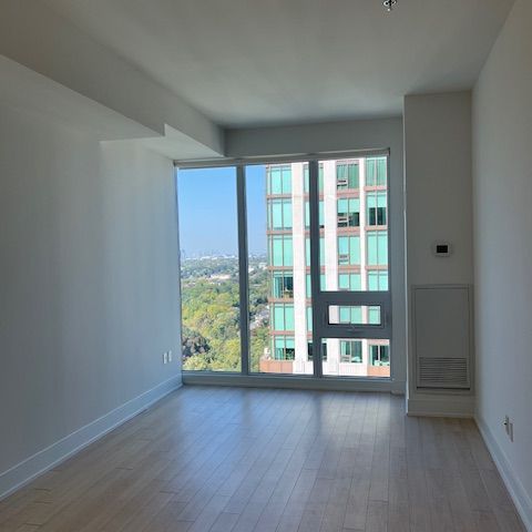 For Lease - 310 Tweedsmuir Avenue Unit# 2702, Toronto, Ontario - Photo 1