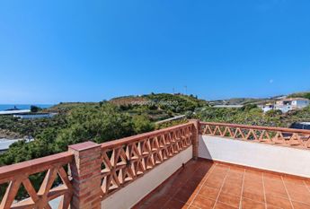 Casa de campo en Torrox Costa, RIO GUI, alquiler