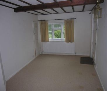 2 bedroom terraced house to rent - Photo 1