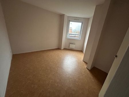 Location Appartement 5 pièces 84m² GRAVELINES 59820 - Photo 3