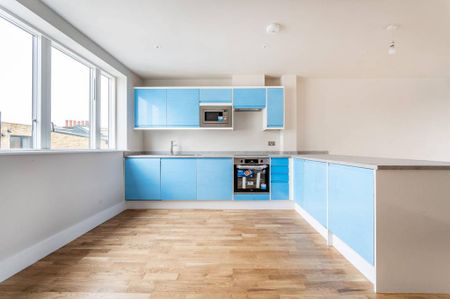 2 bedroom flat to rent - Photo 4