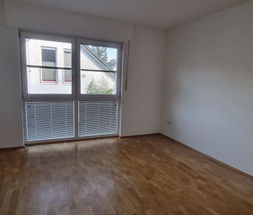 Helle, große 3- Zimmer-Wohnung mit 2 Balkonen in Moitzfeld - Foto 4