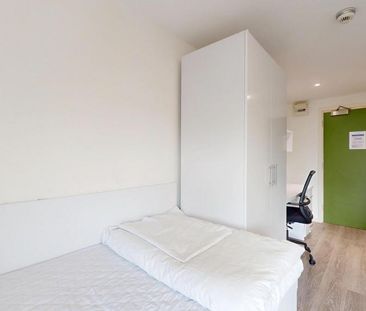 Studio to rent - Photo 6