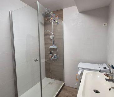Location Appartement 3 pièces 72m² - Photo 5