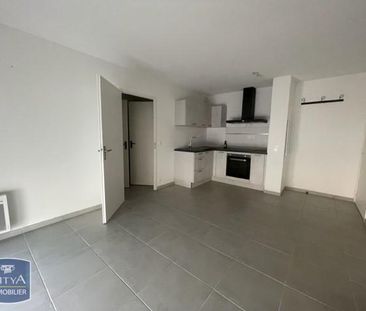 Location Appartement 2 pièces 40m² ISTRES 13800 - Photo 4