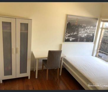 1027 Plenty Road, Kingsbury, Vic 3083 - Photo 2