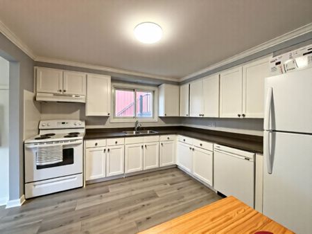 For Lease - 255 Blackhorne Drive Unit# A, Kitchener, Ontario - Photo 4