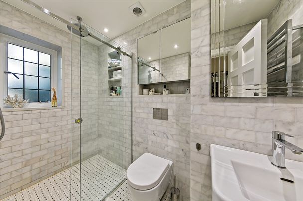 Fitzwilliam House, Little Green, Richmond, TW9 flat to rent - Photo 1