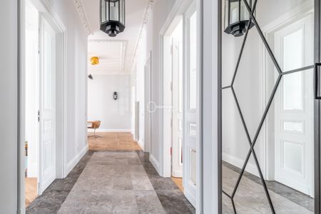 Wyjątkowa nieruchomość w centrum Warszawy - Zdjęcie 2