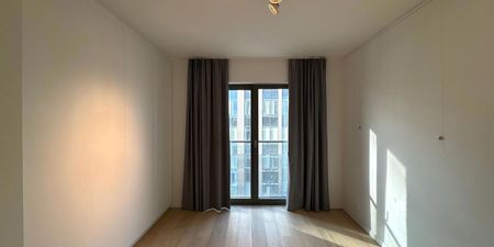Appartement te huur in Etterbeek voor € 1.300 met 1 slaapkamer - Photo 2