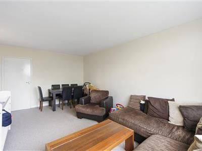 Putney Heath Lane, SW15 - Photo 1